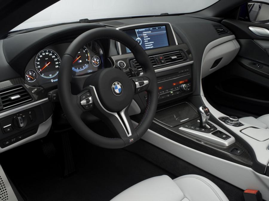  BMW M6 Convertible 2012 года  (фото 10 из 87)